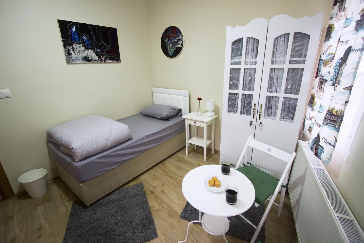 Istanbul Erasmus House Ξενοδοχείο Εξωτερικό φωτογραφία